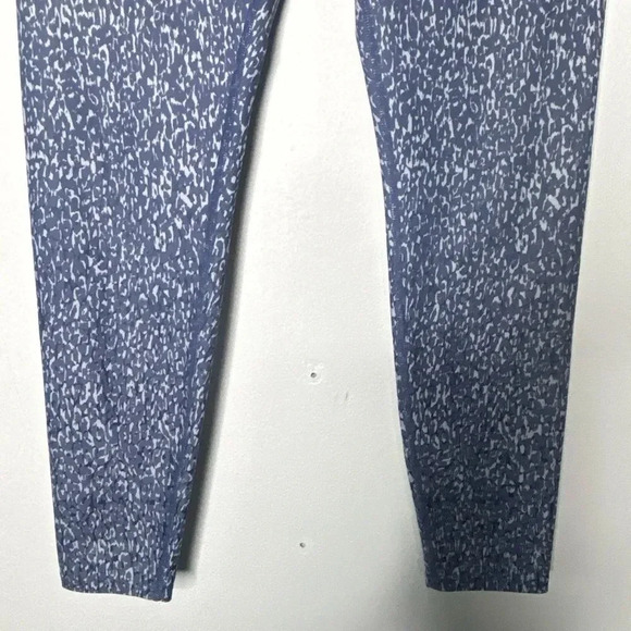 Soul By Soulcycle Lavender Leopard Ombre Leggings Size M - Picture 4 of 10
